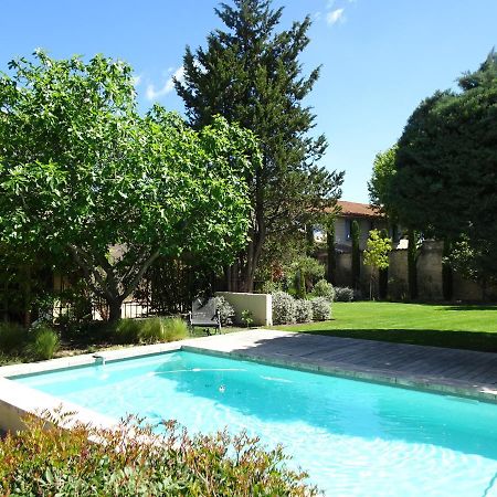Domaine De La Girafe Bed & Breakfast Eyragues Exterior foto